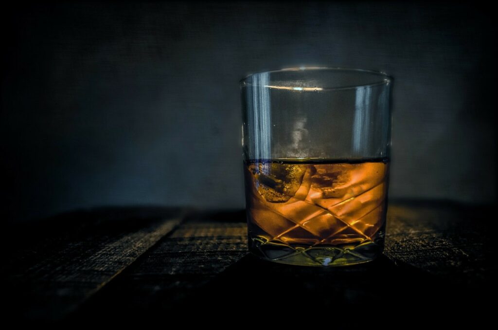 THE WATER OF LIFE - BLIND WHISKY TASTING 1 smoked whiskey 315178 1280